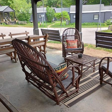 Cottage Place On Squam Lake - Suites Holderness Екстериор снимка