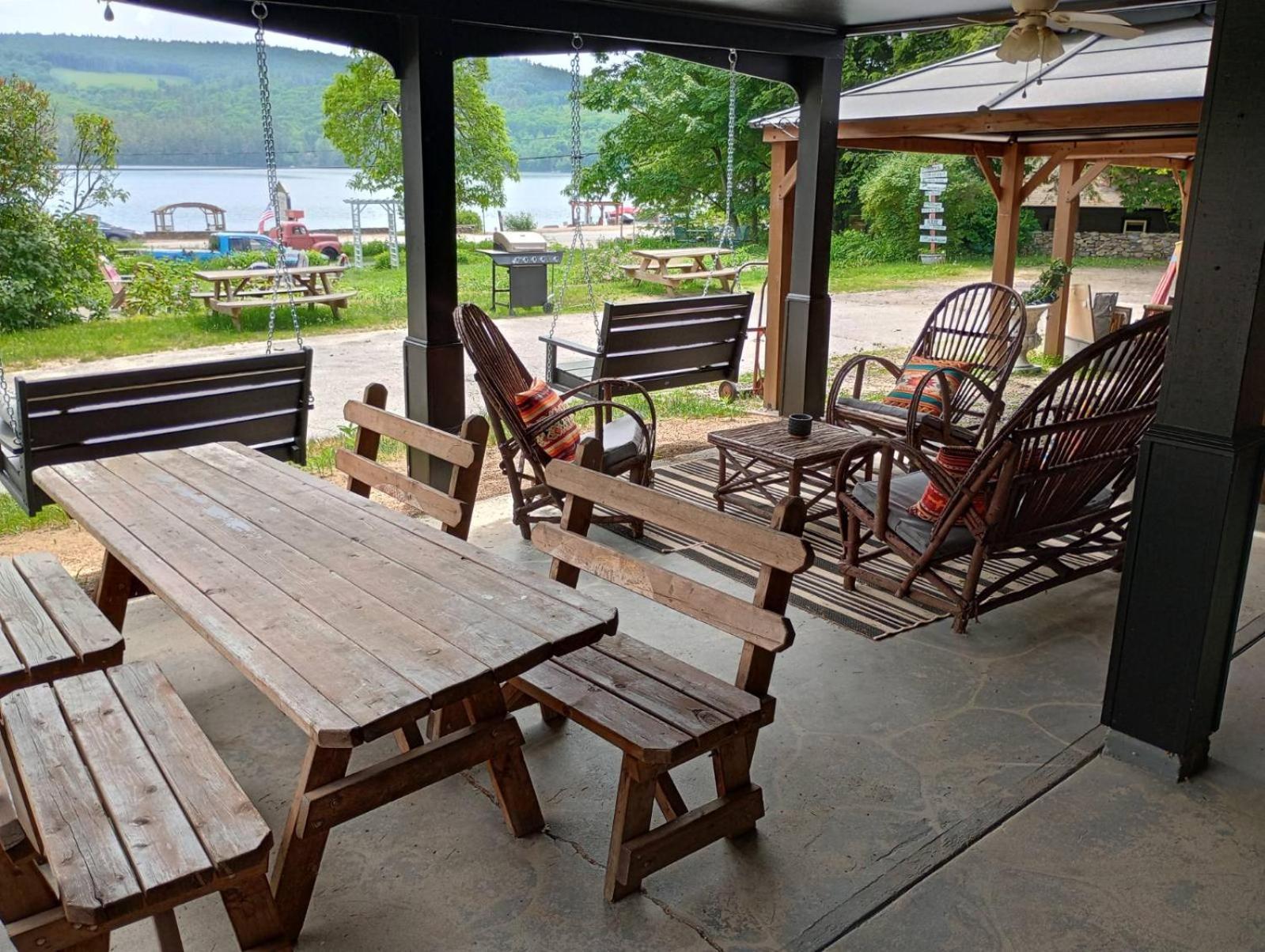 Cottage Place On Squam Lake - Suites Holderness Екстериор снимка